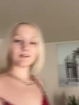 Marilynxo's Live XXX Chat