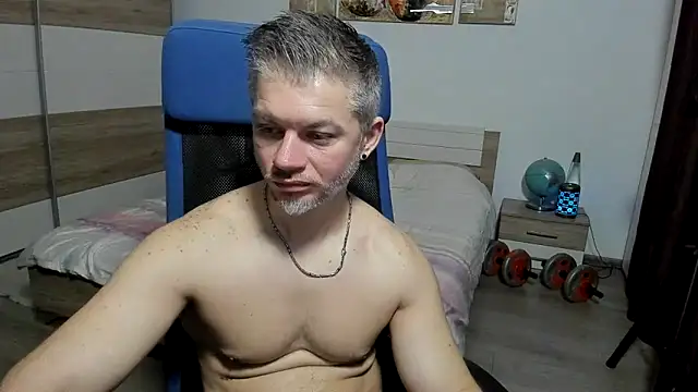 RobbyShawz Chat XXX in diretta