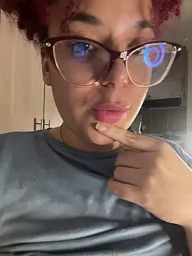 Leyah__ Adlı Modelin Web Kamerası Şovu