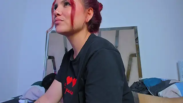 Kayle_Nico élő XXX-chatje