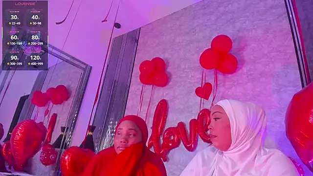 Show modela Helen_Camila na web-kameri