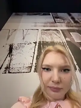 XXX chat uživo modela AmmyHot