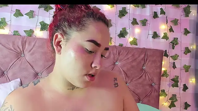 Ayla-marttinez: онлайн-секс-чат