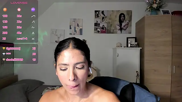 Veronikolsen-'s Live XXX Chat