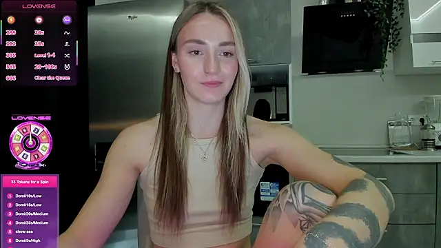 XXX chat uživo modela cutestdemon