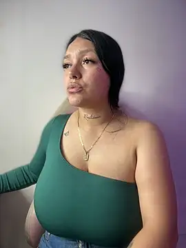 Miia__Taylor – Naživo XXX chat