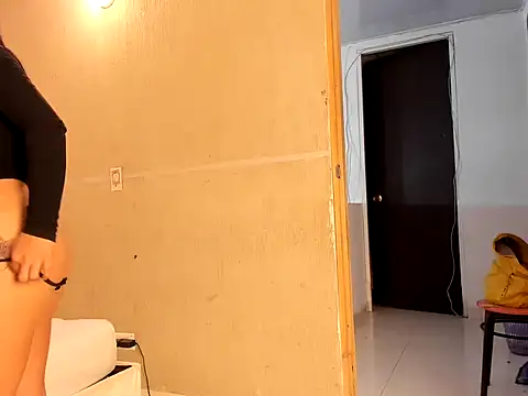 عرض كام lilith_horny