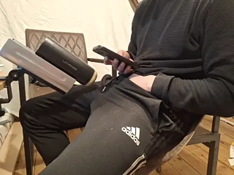 Sembang XXX Secara Langsung ShyGuyWannaTry