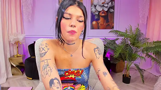 Chatroom XXX en direct de YasminWild