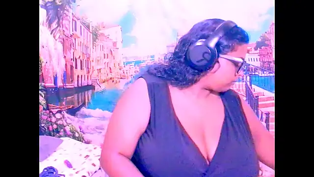 Indianfairy99's Live XXX Chat