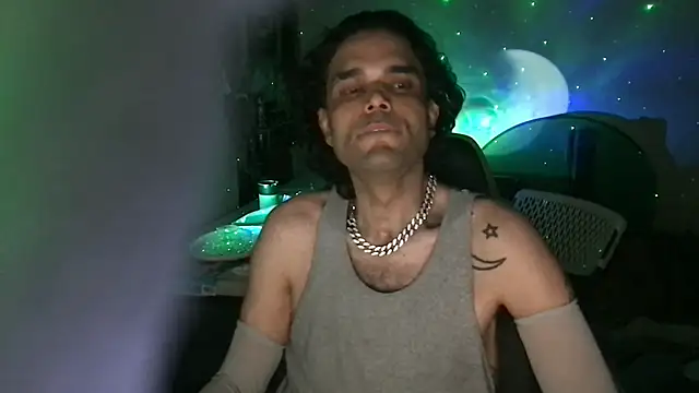 Chatroom XXX en direct de StuntingSpunMarine69