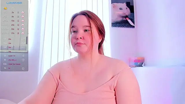 Chatroom XXX en direct de DebbieWoood