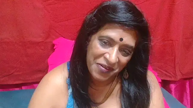XXX chat uživo modela INDIANFUSION