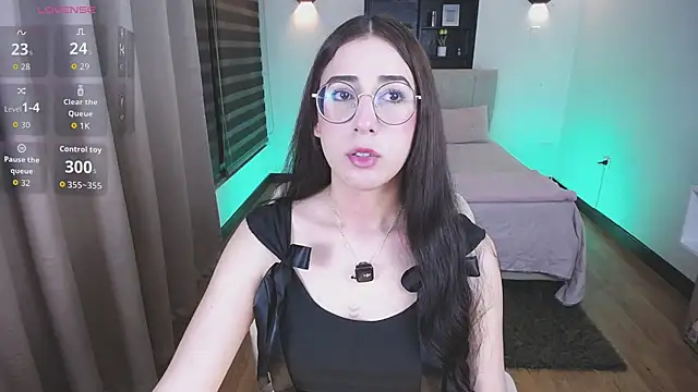 KittyCute- – Naživo XXX chat