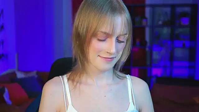 دردشة KiraMontoya الجنسية المباشرة