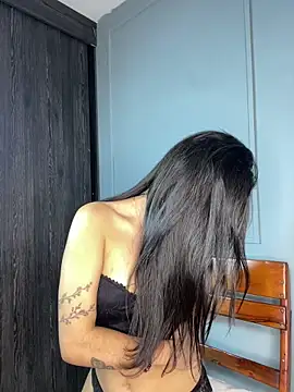 Zafira_Montiel élő XXX-chatje