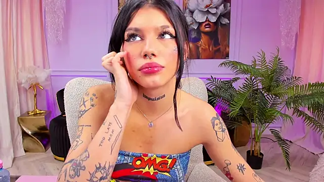 YasminWild's Live XXX Chat