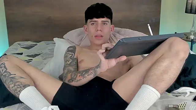 Angel_eros_ webkamerás műsora