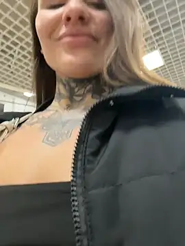 KishaMur Live XXX-chat