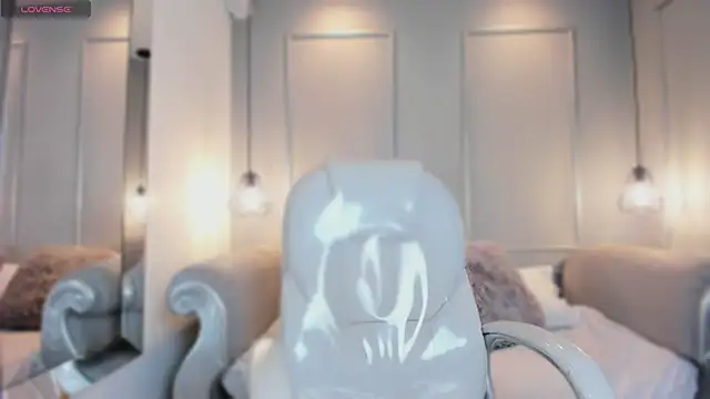 Chat +18 de MiaSmit_ ao vivo