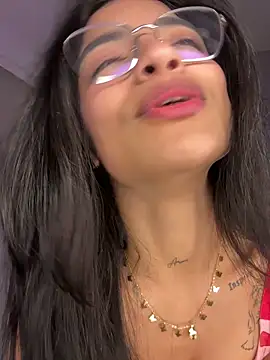 Pokazy przed kamerką – Sammy_pink