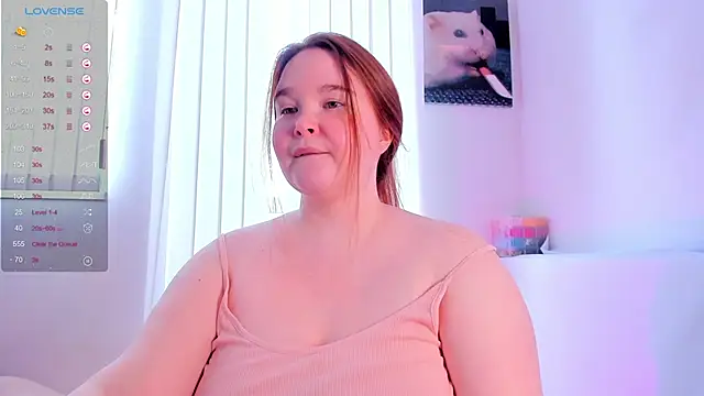 DebbieWoood: онлайн-секс-чат