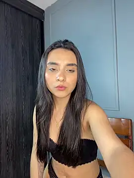 Živý XXX chat Zafira_Montiel