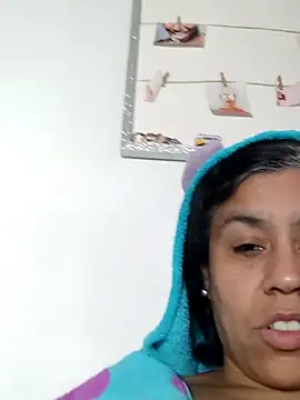 Molly_newman6のライブXXXチャット