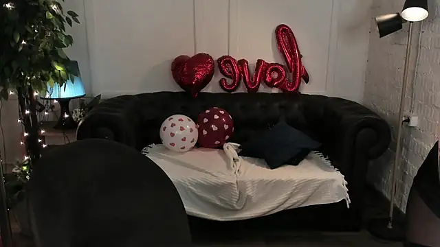 Dark_Moni live XXX chat