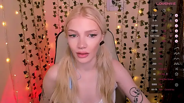 AnyaTaylor_n Live XXX chat