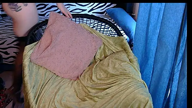 Chatroom XXX en direct de Ani_Kali