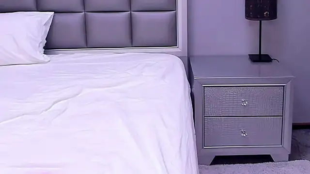 HellennSweet Live XXX Chat