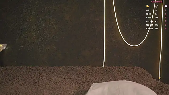 LinoAdaro: онлайн-секс-чат