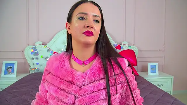 دردشة ElinaBellucci الجنسية المباشرة