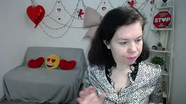 ScarlettWotte's Live XXX Chat