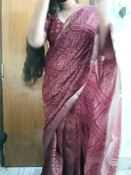 yoursana-: διαδικτυακό σόου στην κάμερα