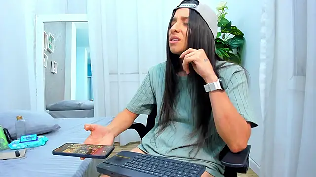 ViictoriiaSaenz Obrolan Langsung XXX