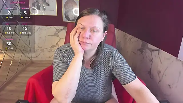 Chat +18 de KellyPerfection ao vivo