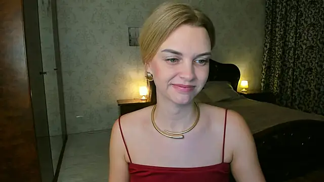 LunaFlinn – Naživo XXX chat