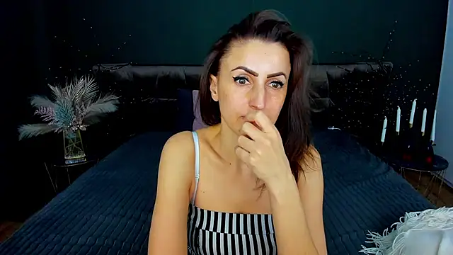 Rebecca_Diamond Webcam Show