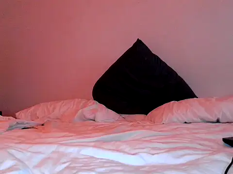 Iscariot19 即時 XXX 聊天