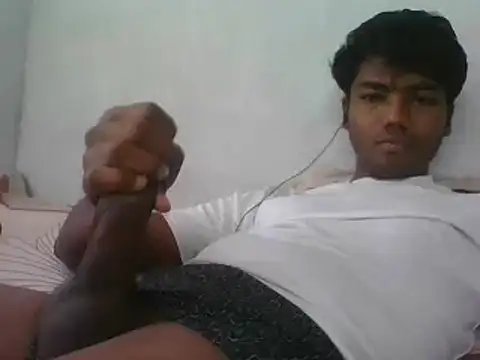 Chatroom XXX en direct de young_dickkk