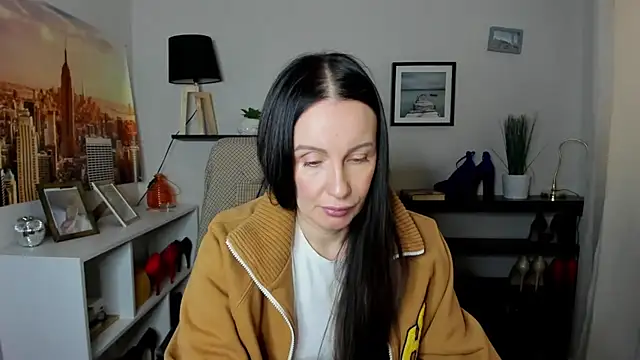 Velvet_Jasmine – Live XXX-chat