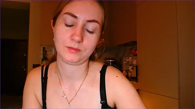 BluueSilk 即時 XXX 聊天