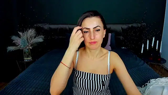 XXX chat uživo modela Rebecca_Diamond