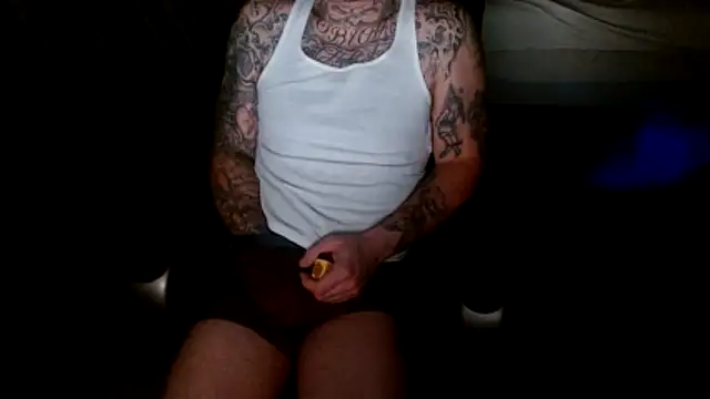 Chat XXX en directo de DADDY_KANE8---