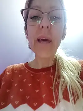 blondyruby লাইভ XXX চ্যাট
