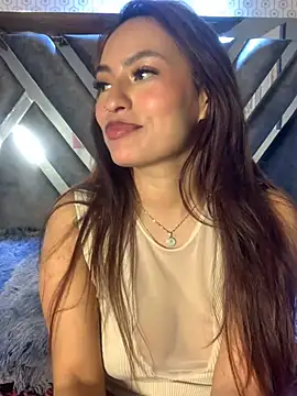 Adarha_Ramirez Pertunjukan Webcam