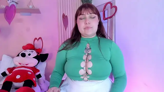 Winnie_cutee Adlı Modelin Canlı XXX Sohbeti