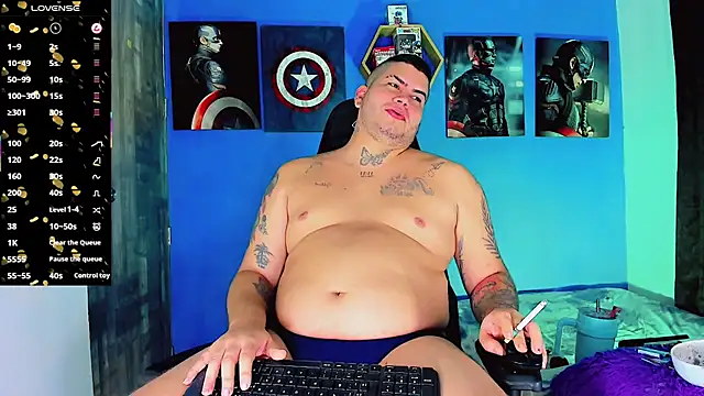 Thomas_chubbyxhot 即時 XXX 聊天